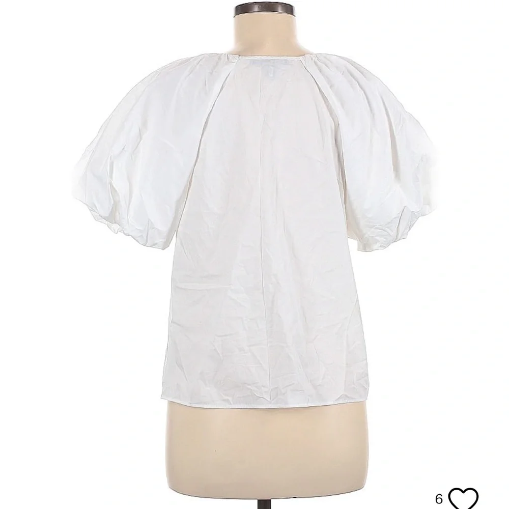 White Banana Republic Puff Sleeved Top
